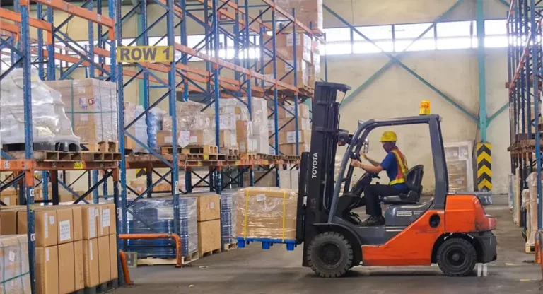 sewa forklift semarang murah